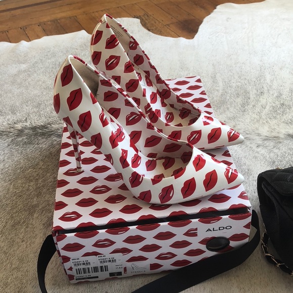 Aldo Shoes - Also lips pumps